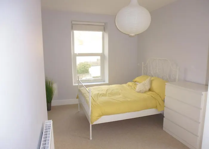 Stunning Townhouse At Plymouth Hoe